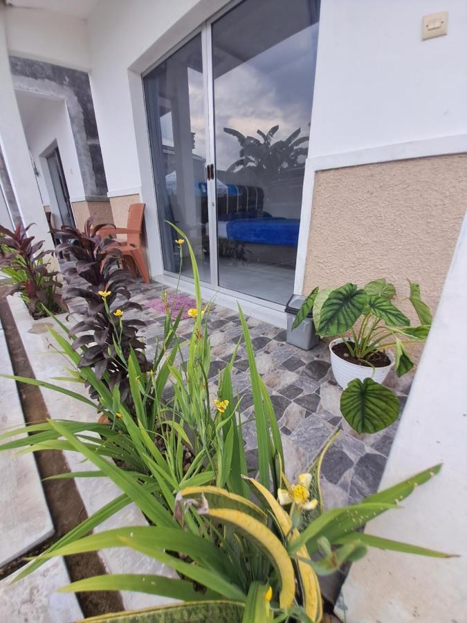 בניוואנגי Robiu Bed & Breakfast מראה חיצוני תמונה