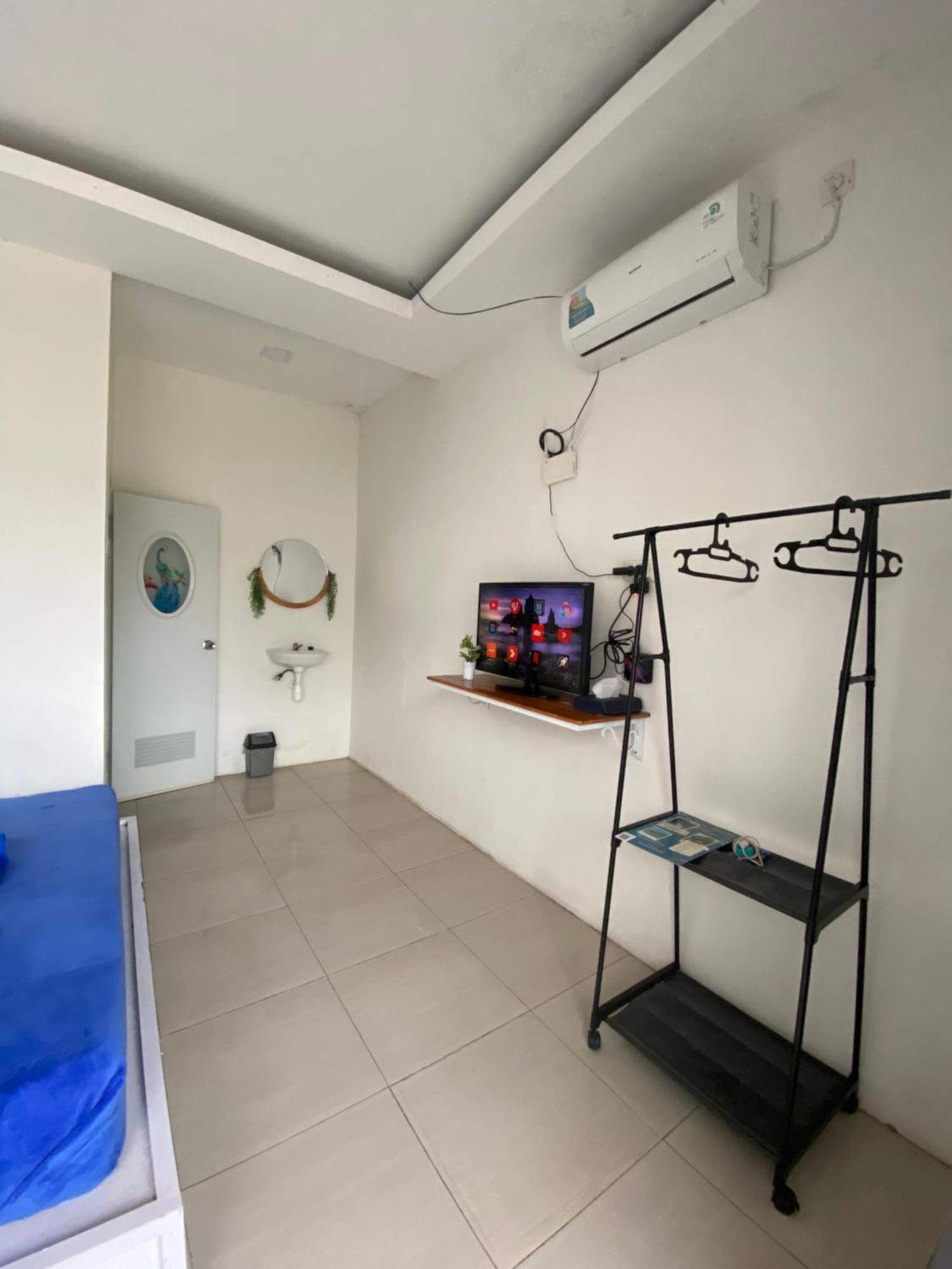 בניוואנגי Robiu Bed & Breakfast מראה חיצוני תמונה