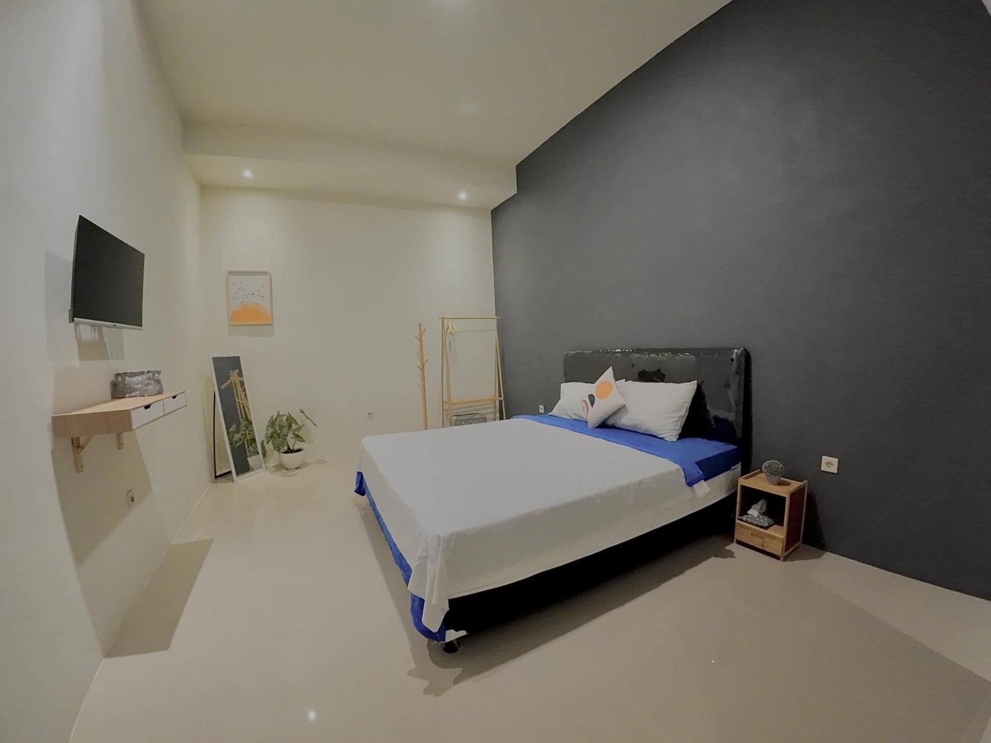 בניוואנגי Robiu Bed & Breakfast מראה חיצוני תמונה